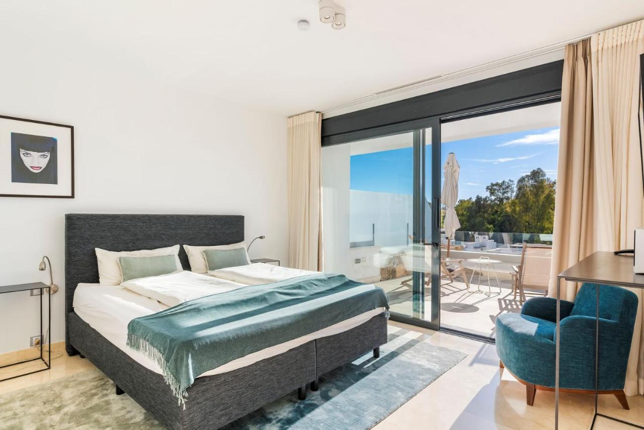 Almodovar Villas - Villa Senses - Luxus Pur In Strandnaehe マルベーリャ エクステリア 写真