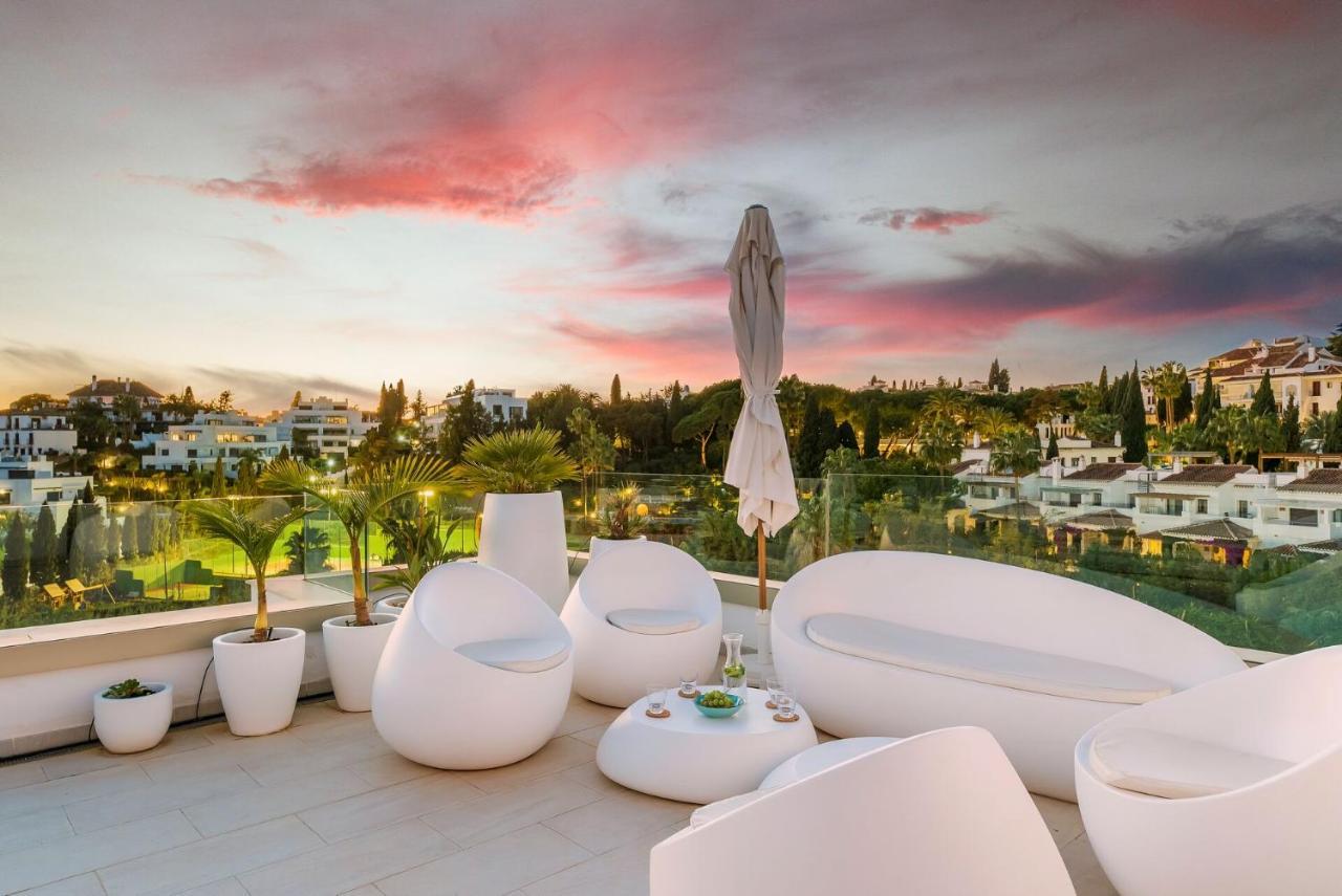 Almodovar Villas - Villa Senses - Luxus Pur In Strandnaehe マルベーリャ エクステリア 写真
