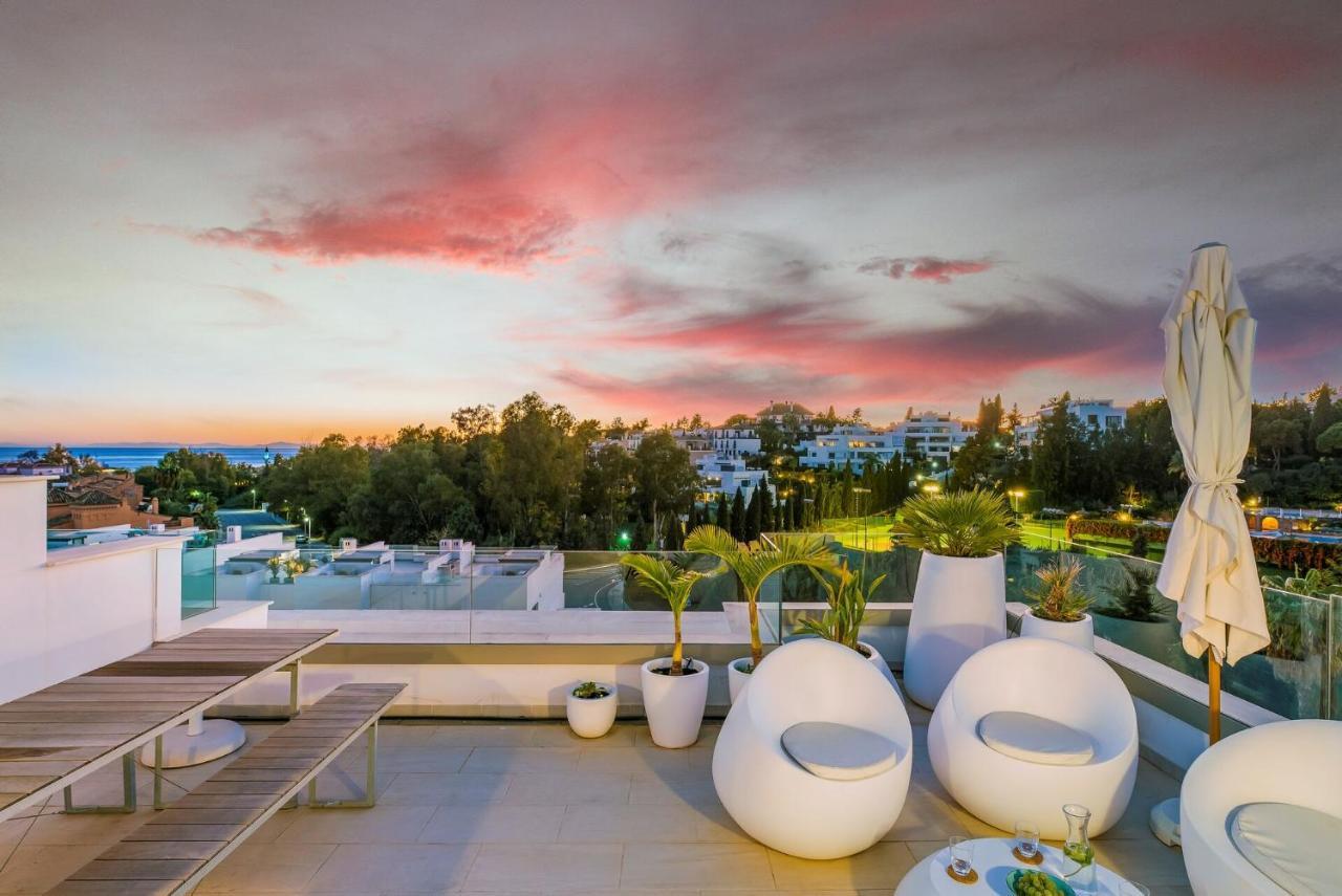 Almodovar Villas - Villa Senses - Luxus Pur In Strandnaehe マルベーリャ エクステリア 写真